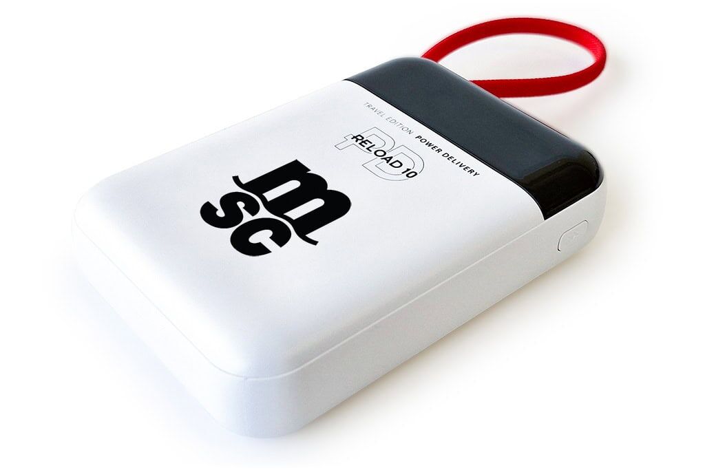 SKROSS 10.000 mAh Schnellladegerät mit integriertem Type-C Kabel