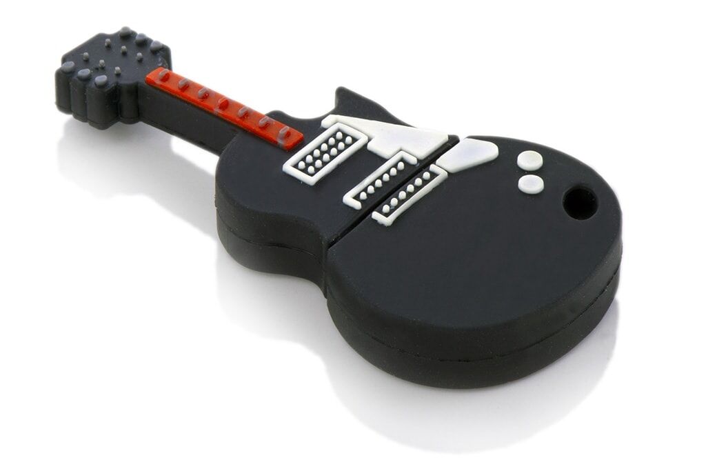 USB-Stick in Gitarren-Form