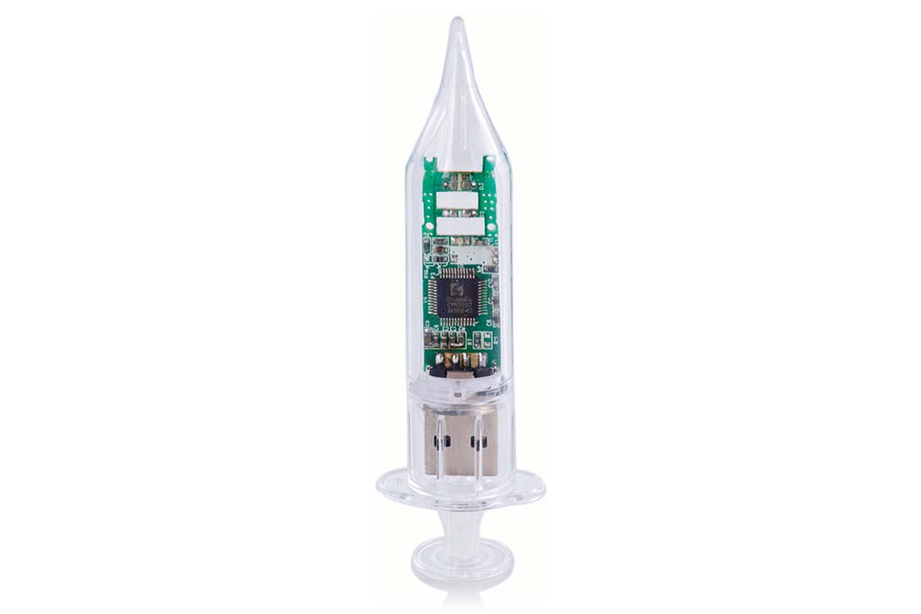 USB-Stick in Spritzen-Form