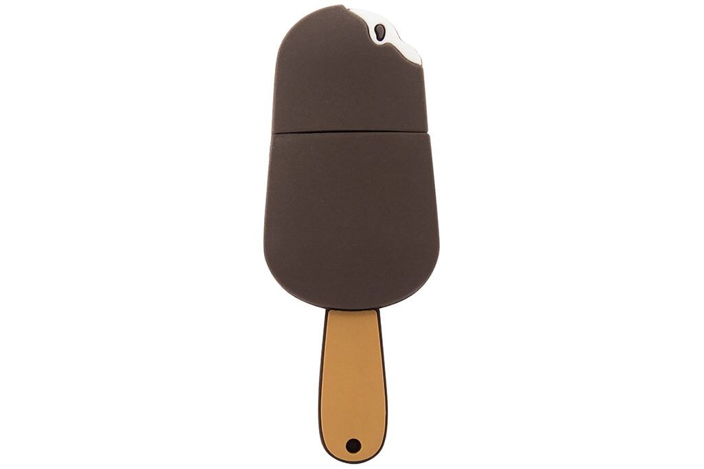 USB-Stick in Eis-Form